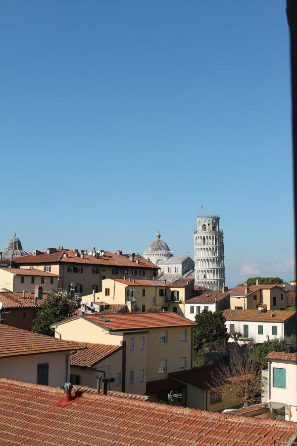 B&B Attico Sulla Torre Πίζα Εξωτερικό φωτογραφία